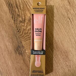 Highlight and face sponge, Elf products!